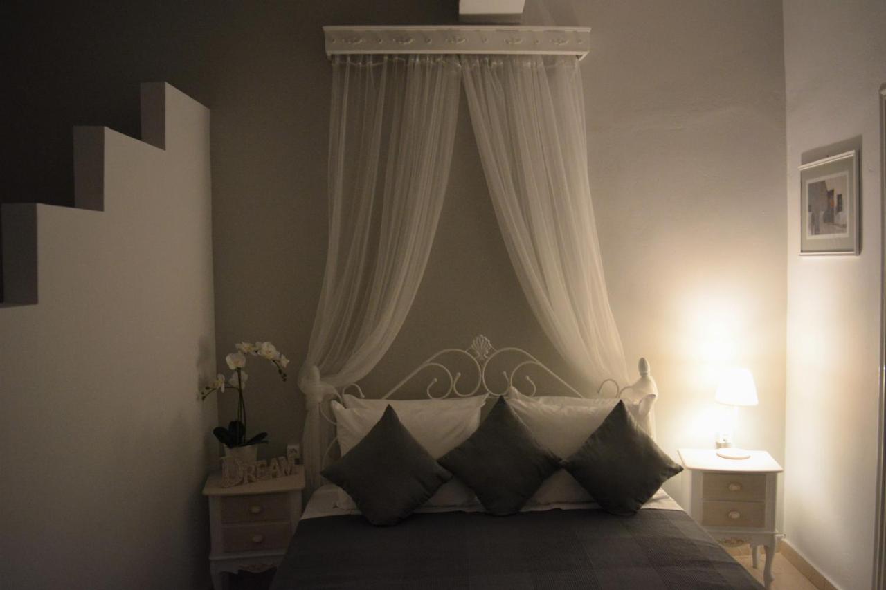 Anezinas Place Apartment Perissa  Ngoại thất bức ảnh