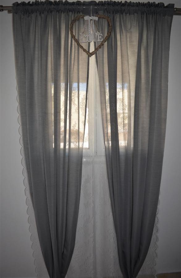 Anezinas Place Apartment Perissa  Ngoại thất bức ảnh