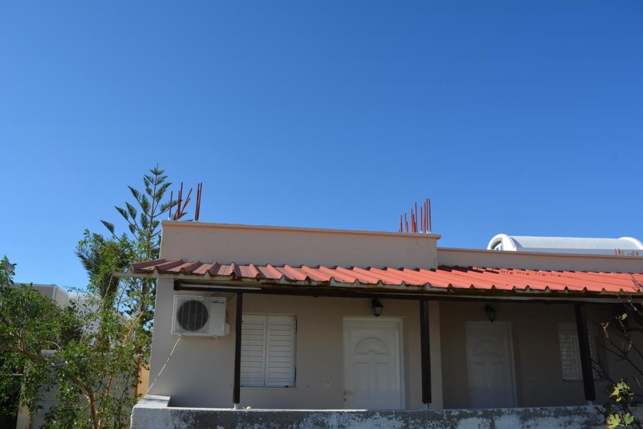 Anezinas Place Apartment Perissa  Ngoại thất bức ảnh