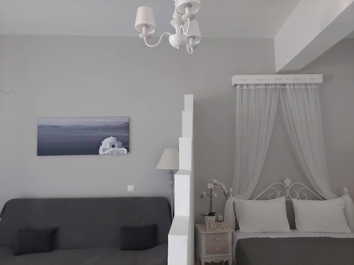 Anezinas Place Apartment Perissa  Ngoại thất bức ảnh