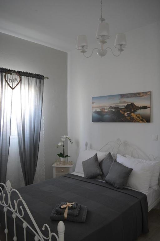 Anezinas Place Apartment Perissa  Ngoại thất bức ảnh
