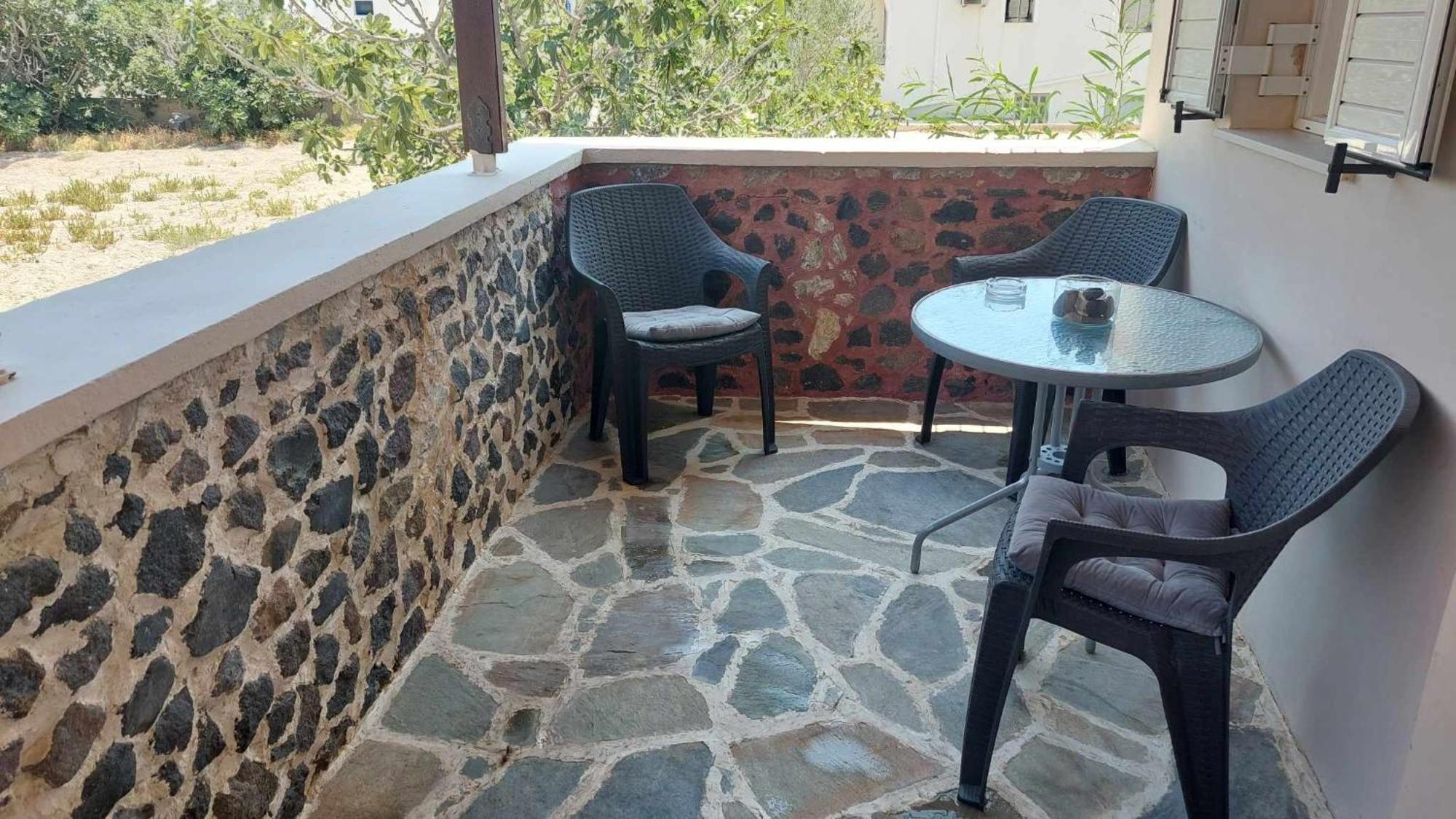 Anezinas Place Apartment Perissa  Ngoại thất bức ảnh